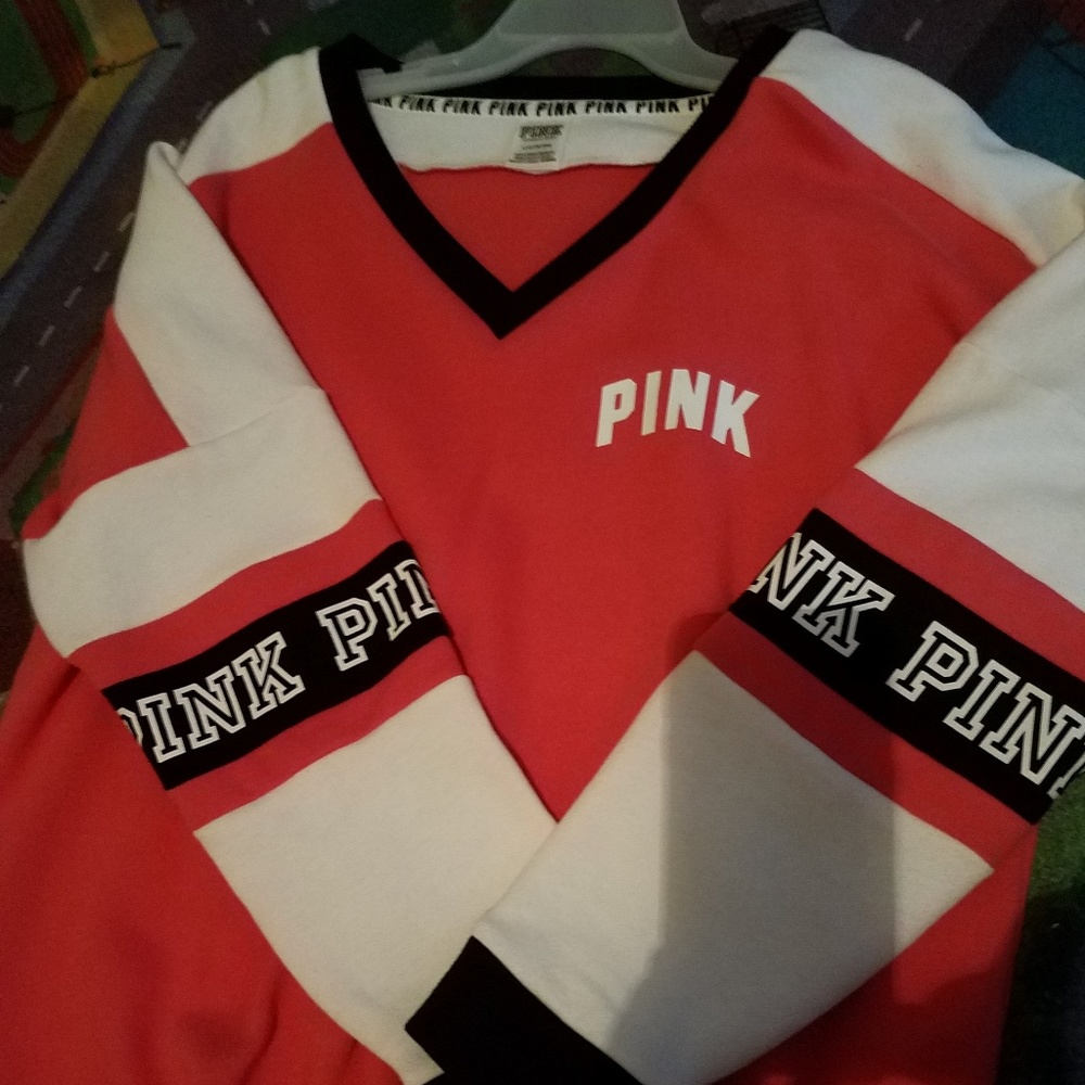 Pink sweat shirt